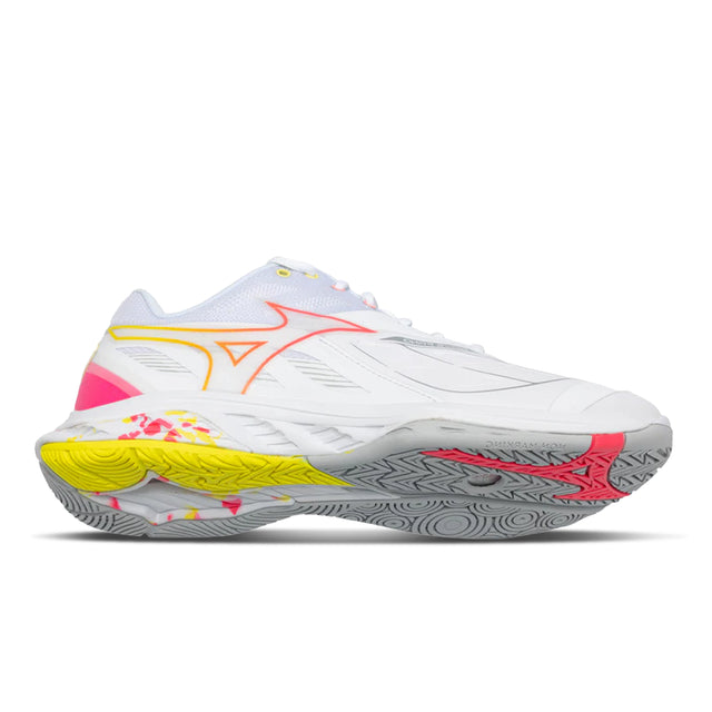 Mizuno Wave Fang