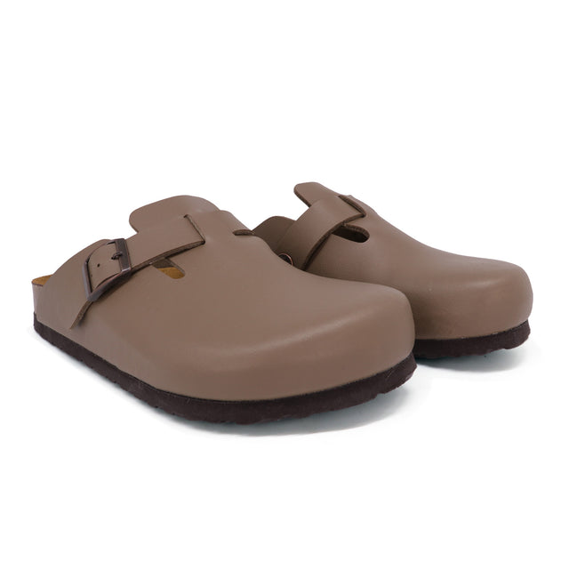 Outland Springfield - Side View