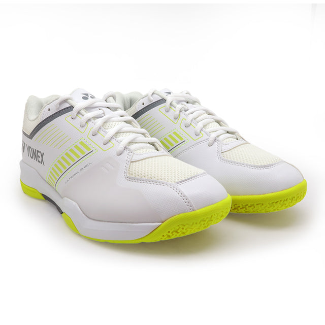 Yonex Power Cushion Strider Flow Wide - Front View
