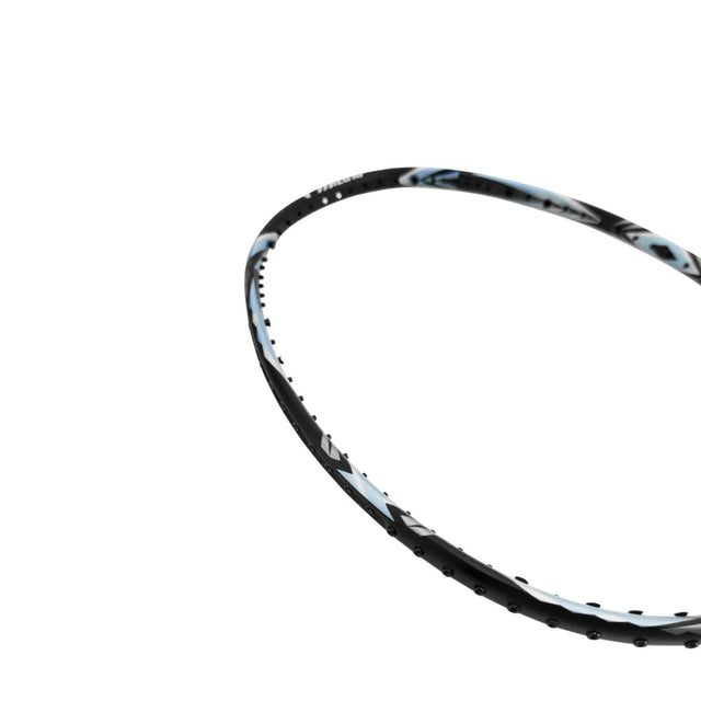 Mizuno Razorblade 505 - Close up View