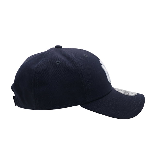 New Era New York Yankees MLB League Basic Adjustable Cap