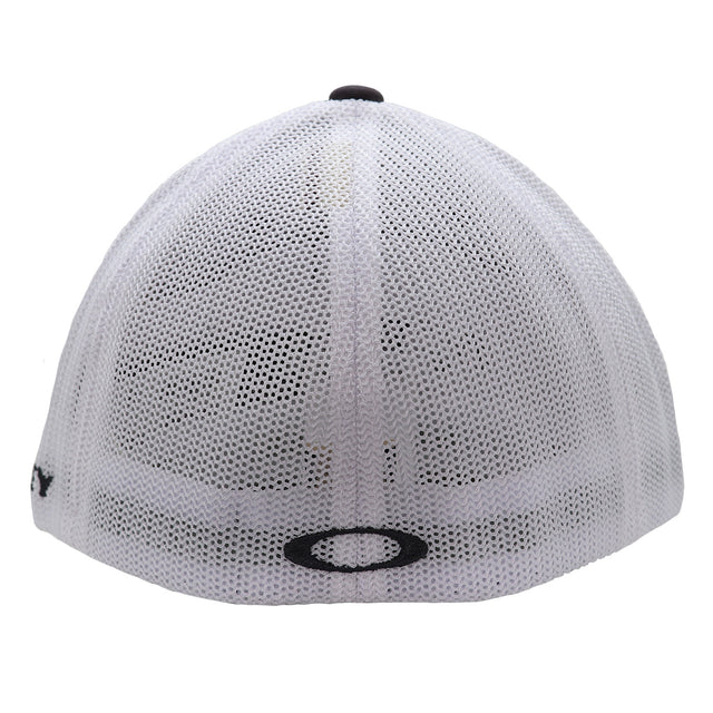 Oakley Golf Cresting Trucker Forge