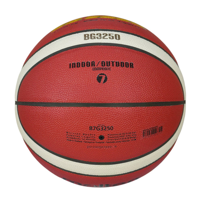 Molten Comp Leather 12 Panel Ball S7