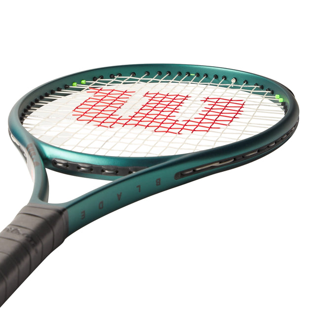 Wilson Blade V9 25 Tennis Racket