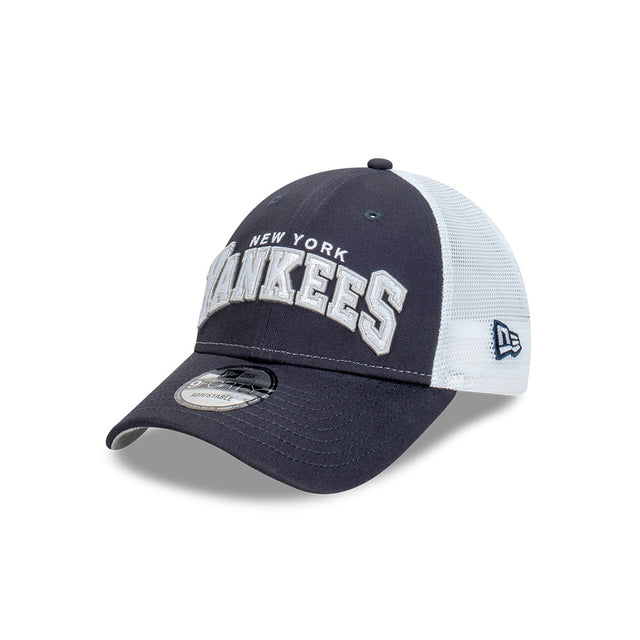 New Era 940Snap Trucker White New York Yankees  Otc